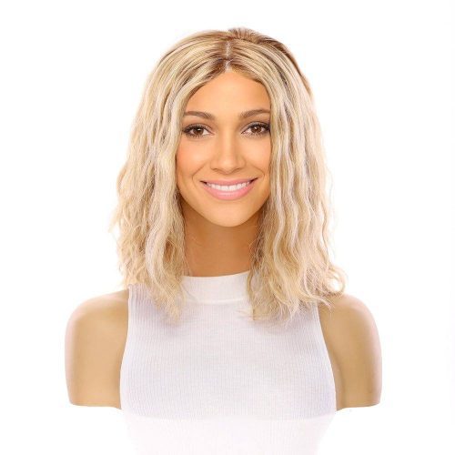 13.victoria.ash .blonde.wavy .front