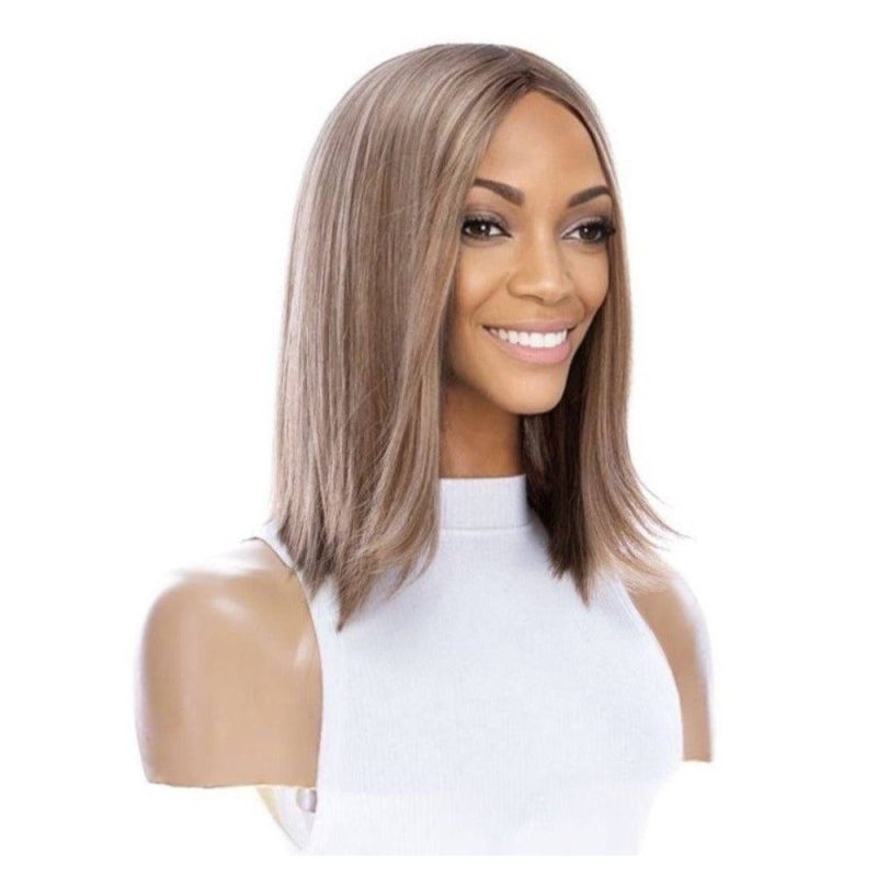 victoria medium blonde straight 45 1 e0aa266f 5e88 4171 a4f6 f678ae3d6d6b 1